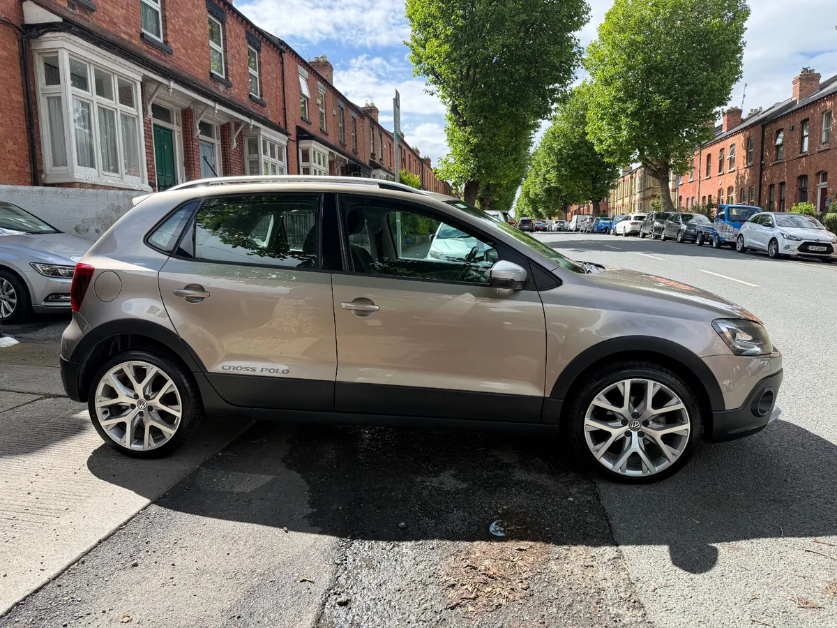 2015 Vw Polo Cross, 1.2tsi Automatic, 66km, SIMI, - Image 4