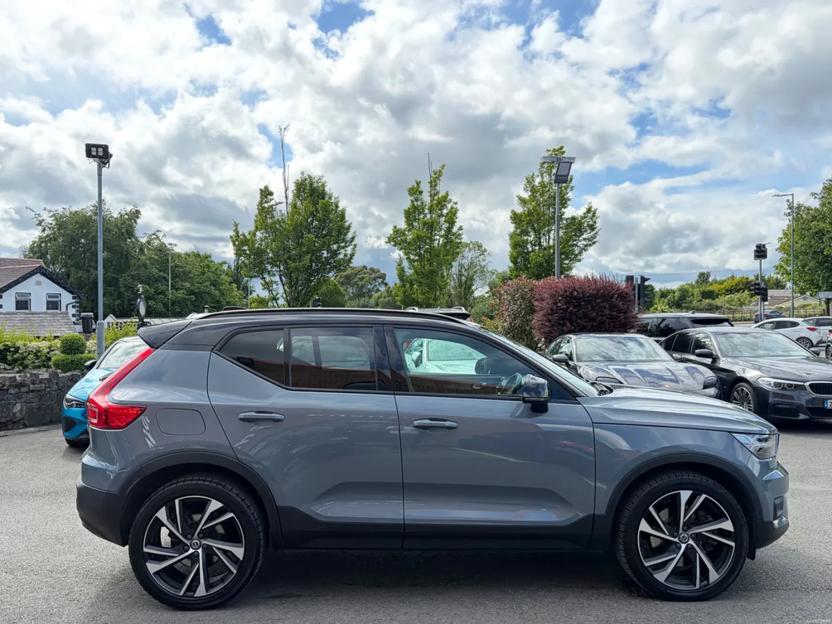 202 Volvo XC40 R-Design T5 Recharge 5 *Low Kils* - Image 4