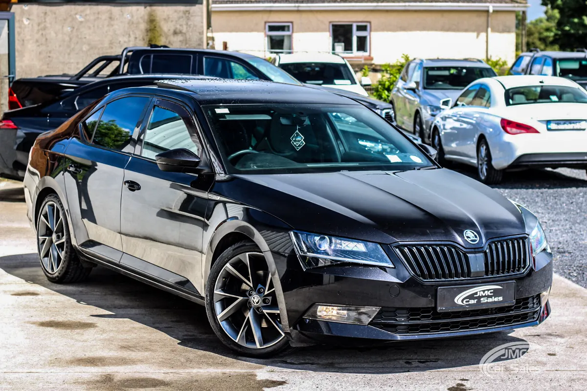 2019 SKODA SUPERB SPORT-LINE - Image 4