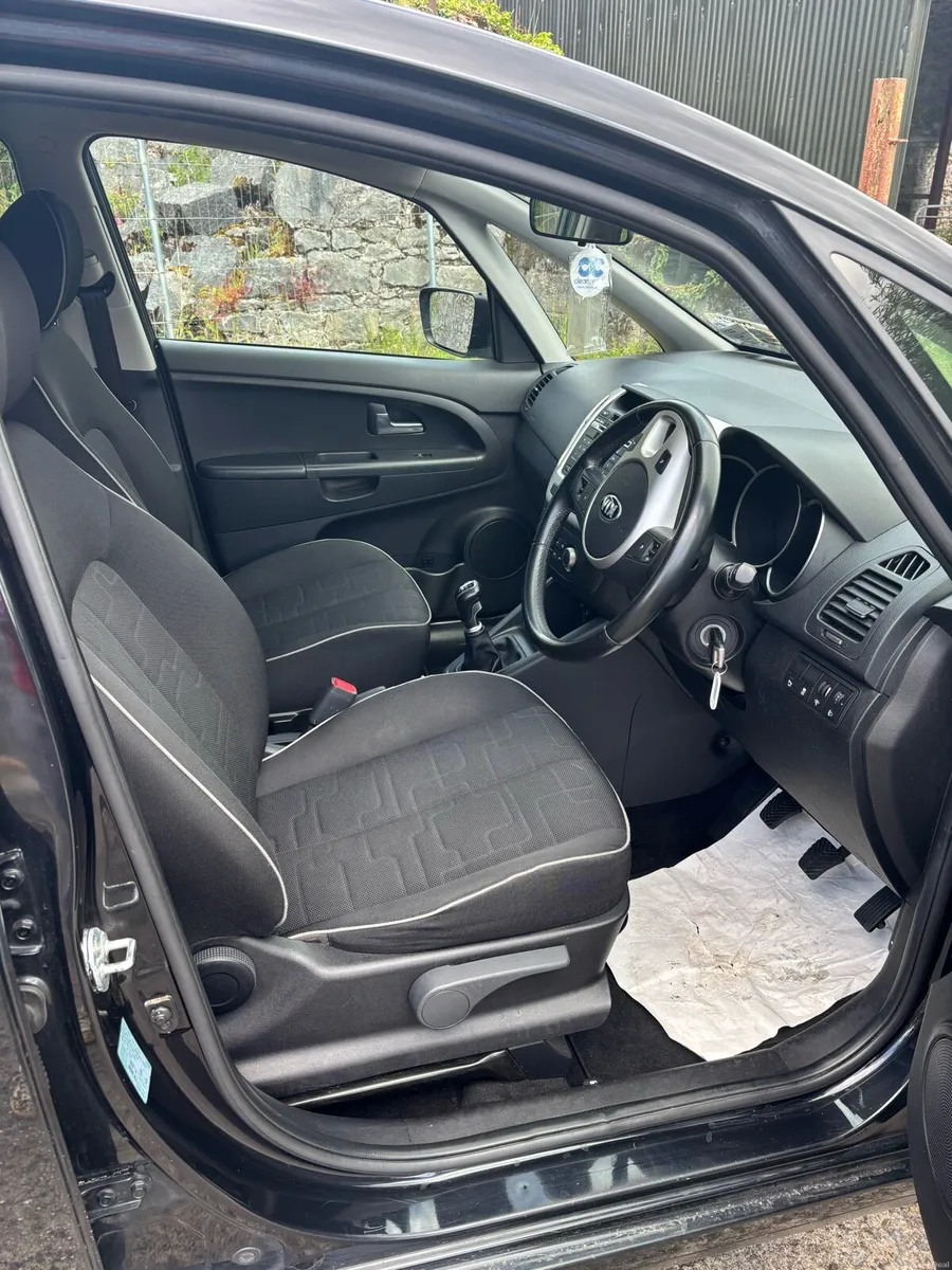 Kia Venga - Image 5