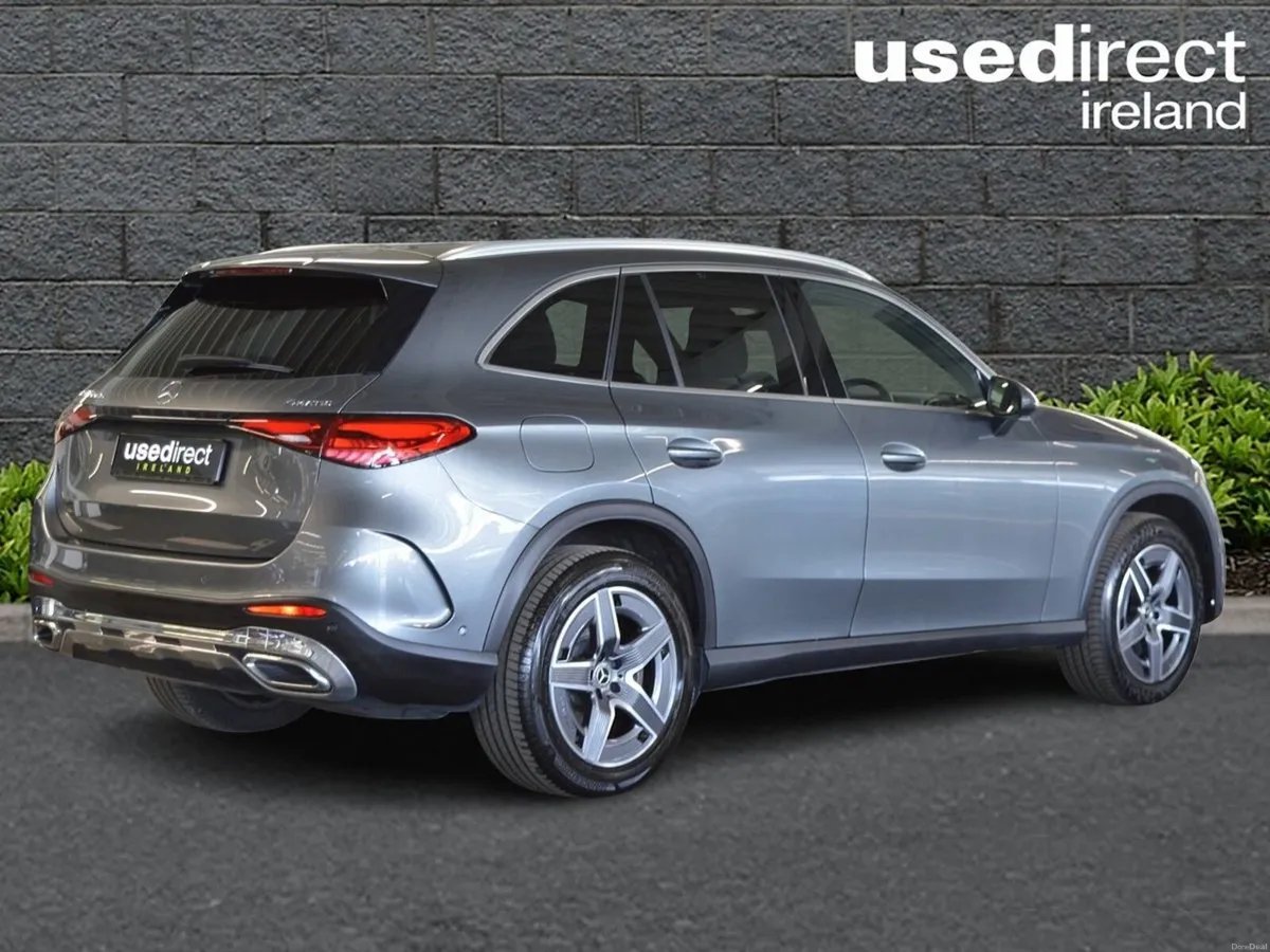Mercedes-Benz GLC 300 de 4MATIC AMG Line - Image 2