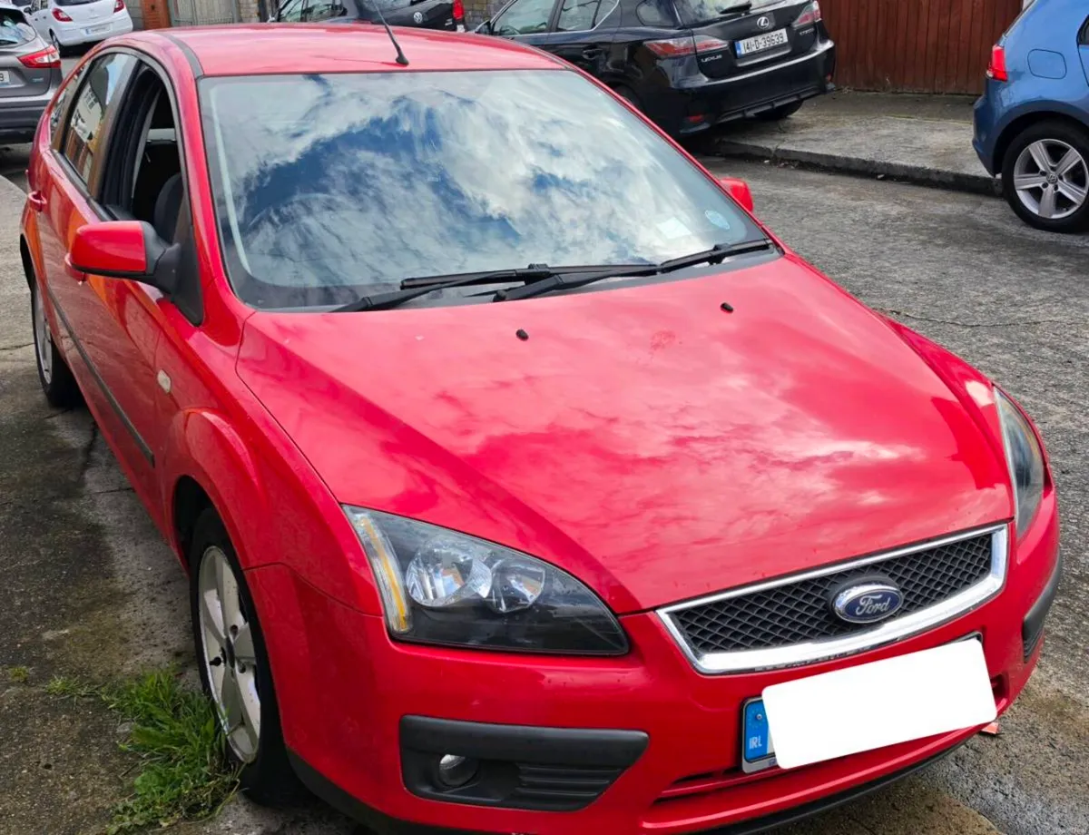 2006 Ford Focus Zetec - Image 2