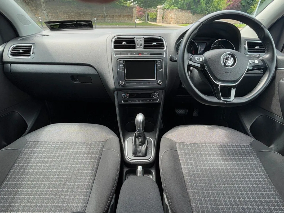 Volkswagen Polo 1.2 TSI COMFORTLINE AUTO 5DR NEW N - Image 2