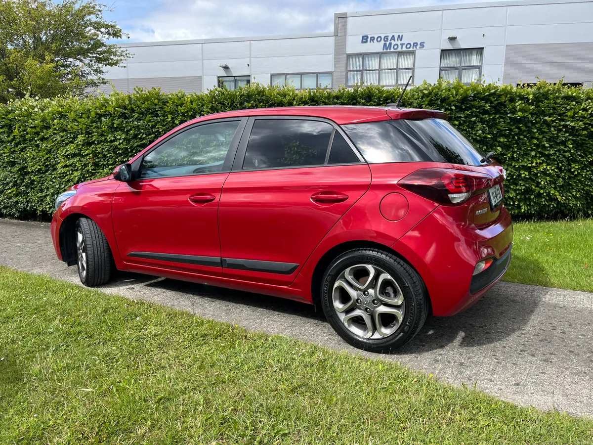 Hyundai i20 2019 1.0 Automatic Active Deluxe - Image 6