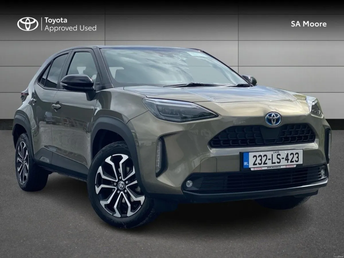 Toyota Yaris Cross HYBRID LUNA SPORT - Image 1