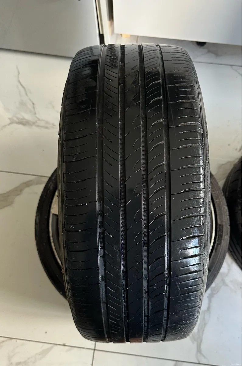 Tyres - Image 4