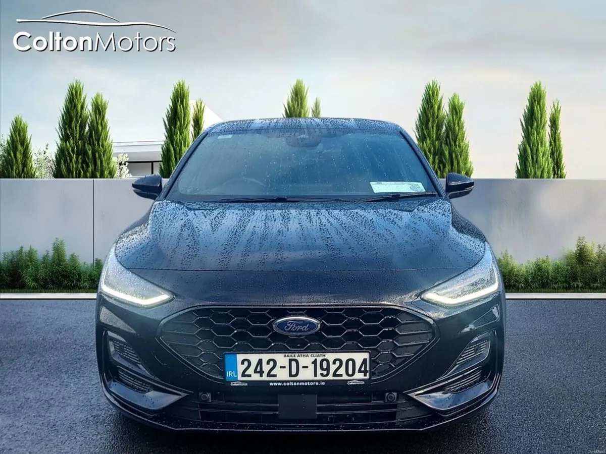 Ford Focus ST-Line Diesel Automatic - Image 4