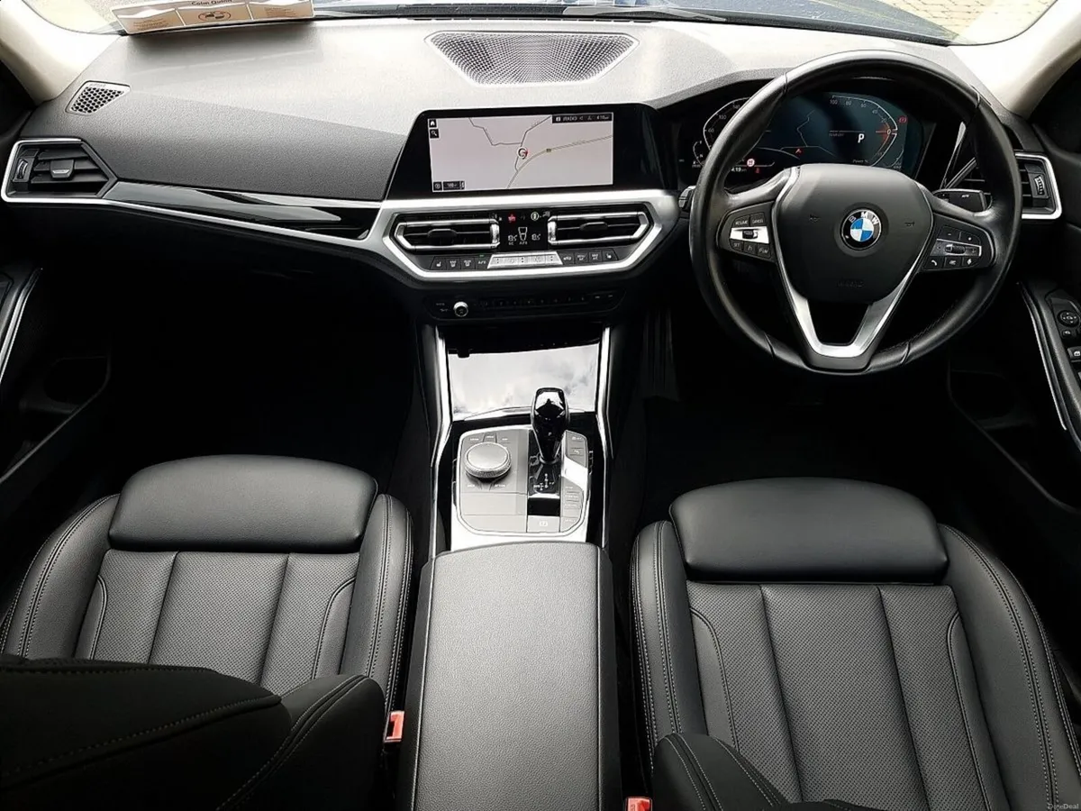 BMW 3-Series 318d SE - Image 4