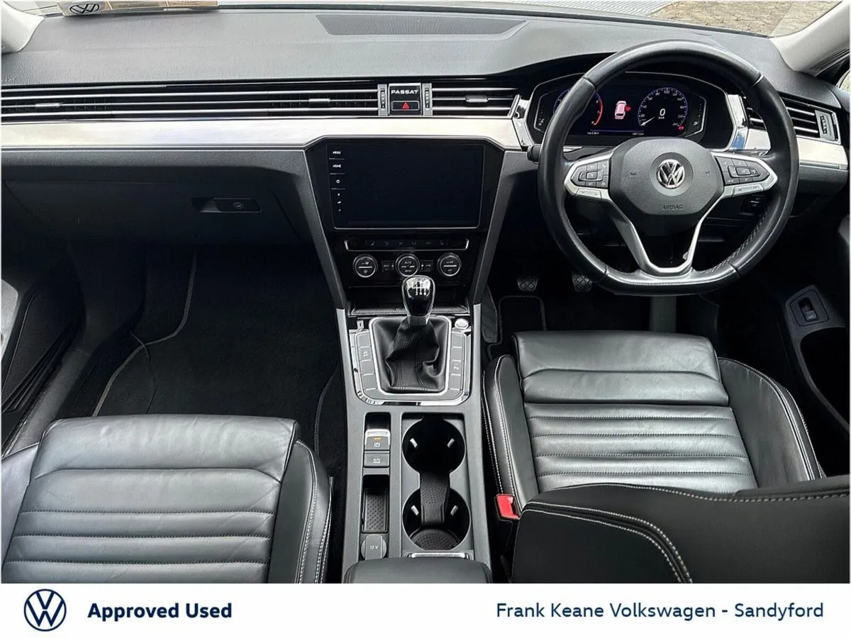Volkswagen Passat Estate Elegance 1.5 TSI 150HP @F - Image 2