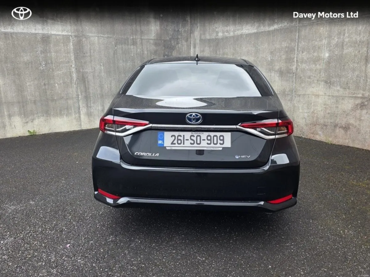 Toyota Corolla Corolla Saloon Lunasport - Image 4