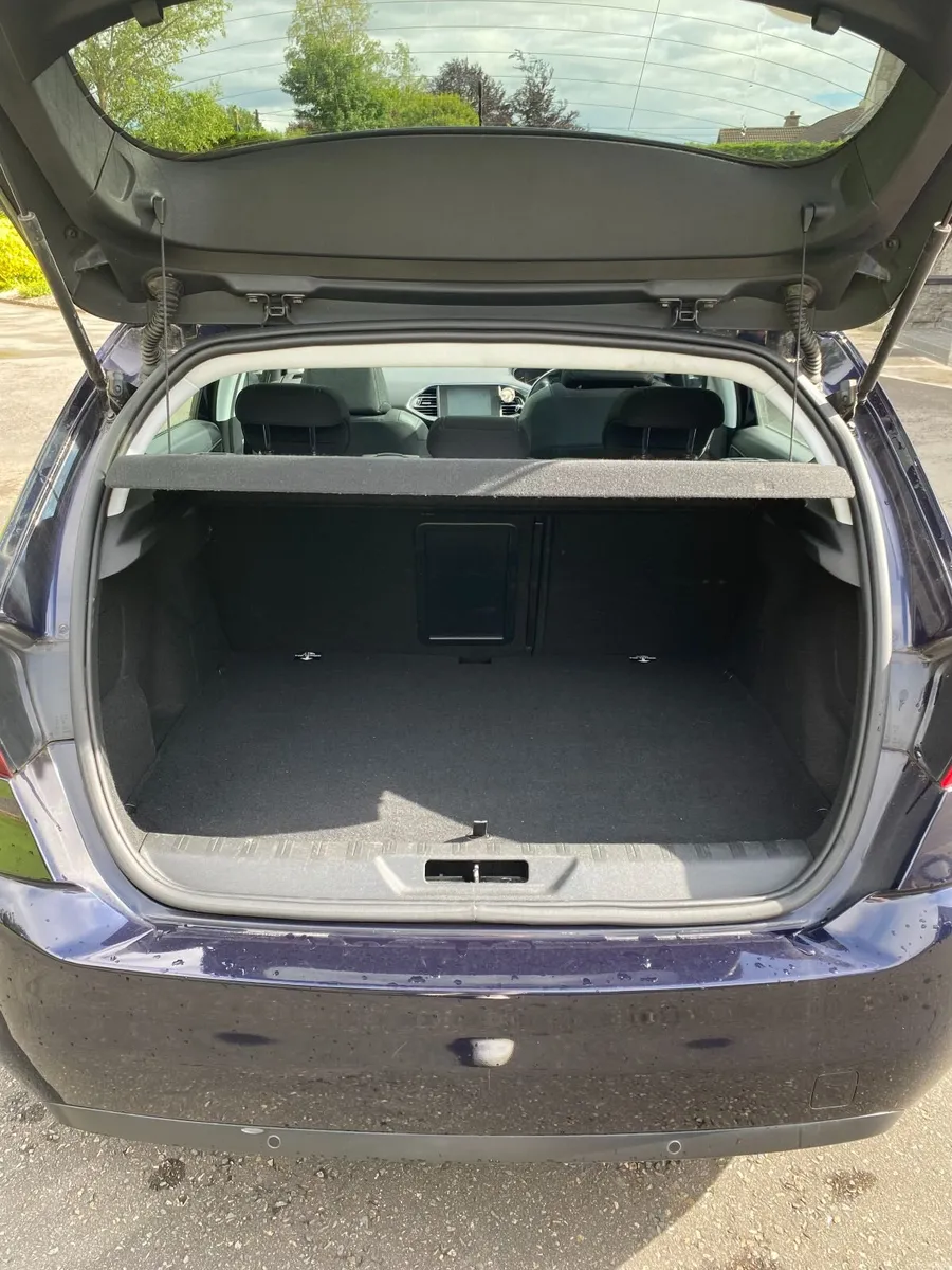 Peugeot 308 2018 1.5BLUEHDI SS ALLURE 5DR - Image 5