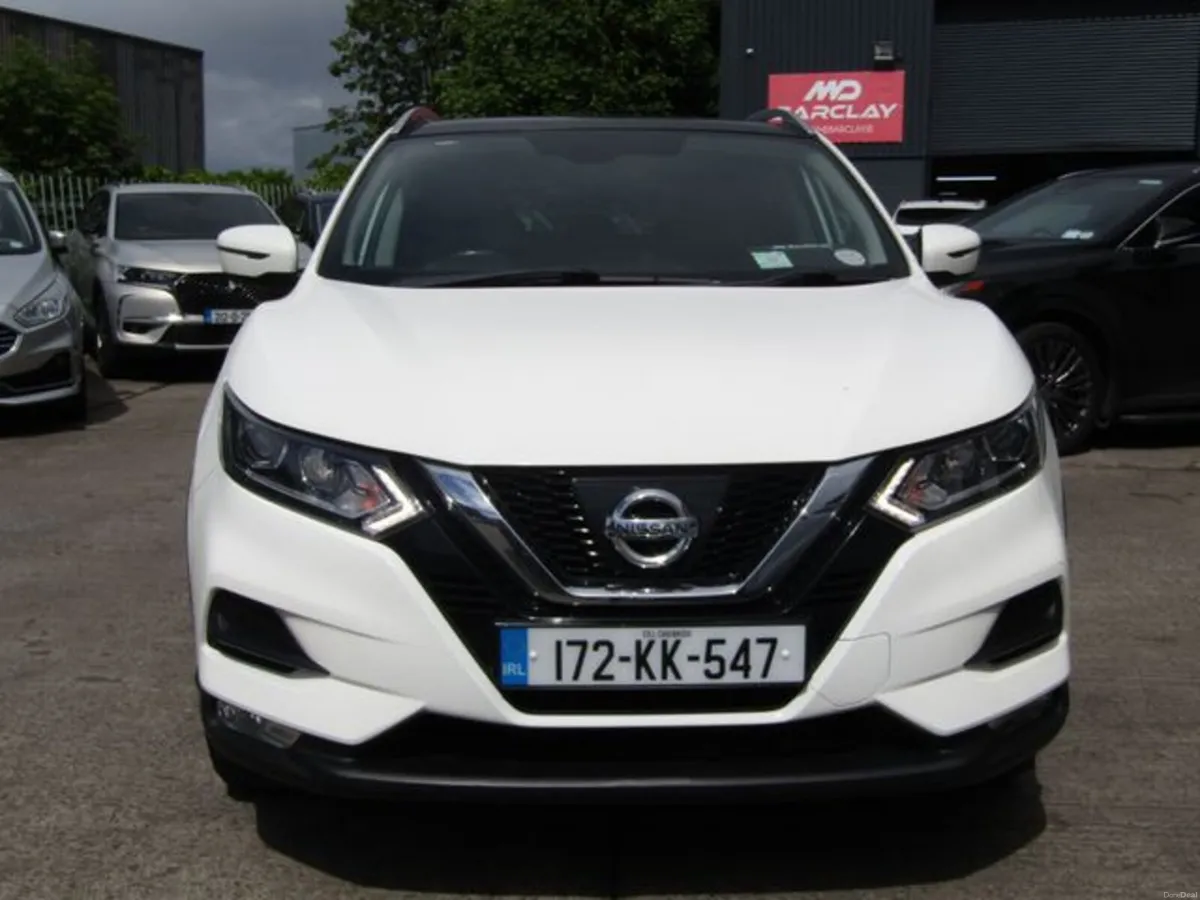 Nissan Qashqai 1.5 SV 18 4DR - Image 2