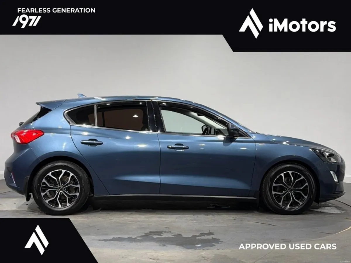 Ford Focus Titanium 5D 1.5TD120 - Image 3
