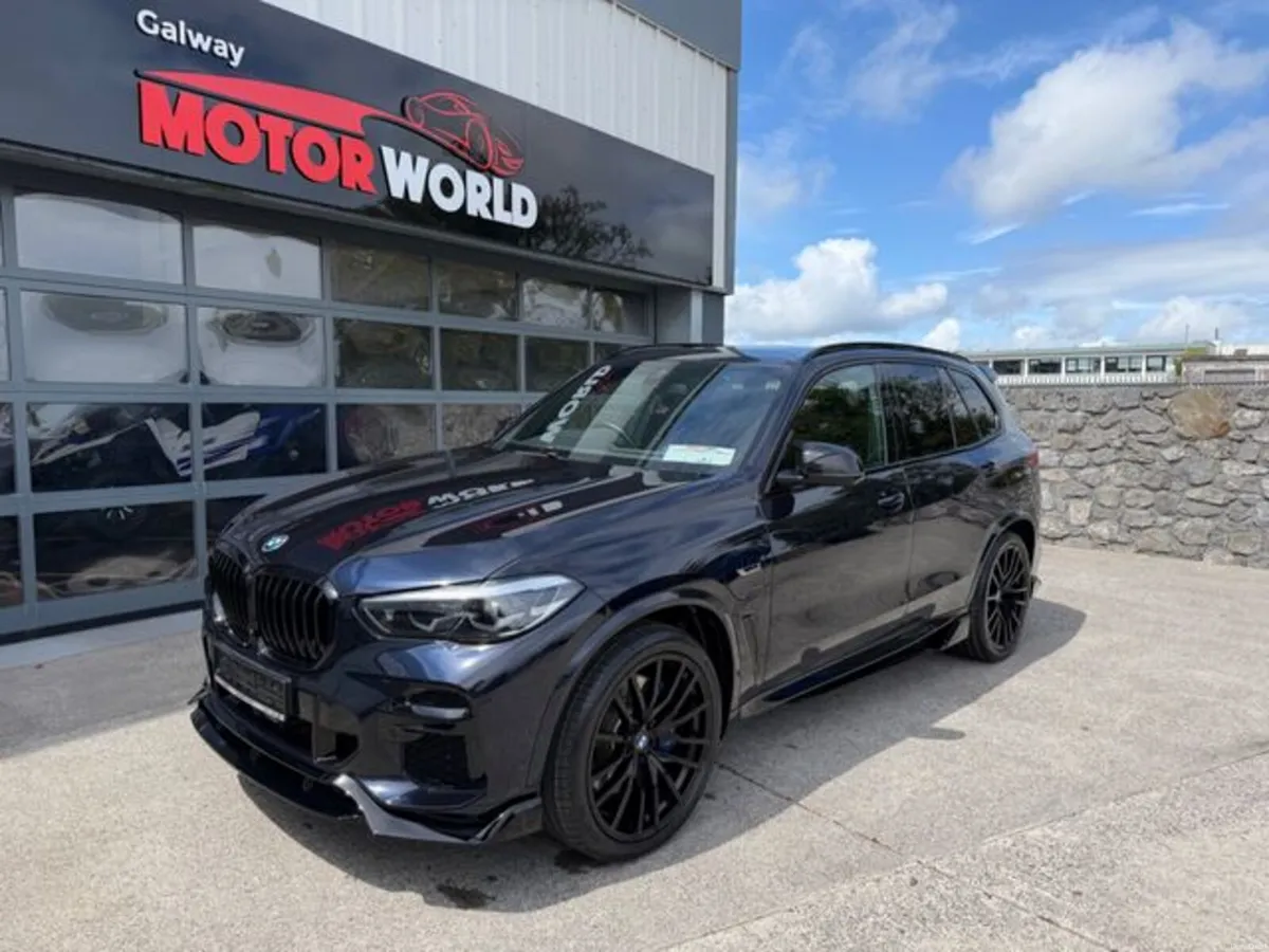 BMW X5 X DRIVE 45E M SPORT PRO & TECH PLUS PACK - Image 1