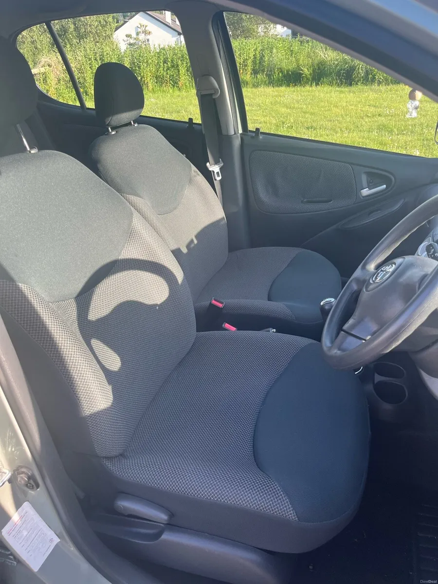 Toyota Yaris (Low Mileage!!) - Image 6