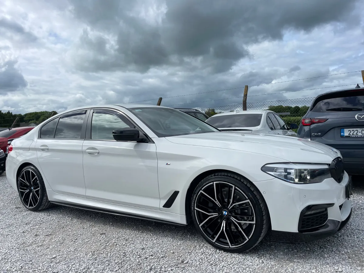 BMW 520D - Image 1