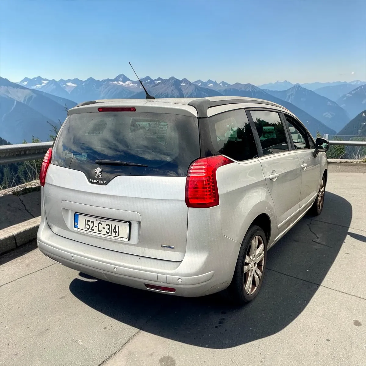 2015 Peugeot 5008 1.6 Blue Hdi 120 Family - Image 4