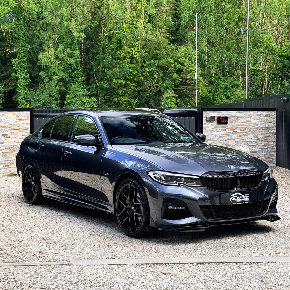 2022 (221) BMW 330E MSPORT X-DRIVE *SUNROOF* - Image 1