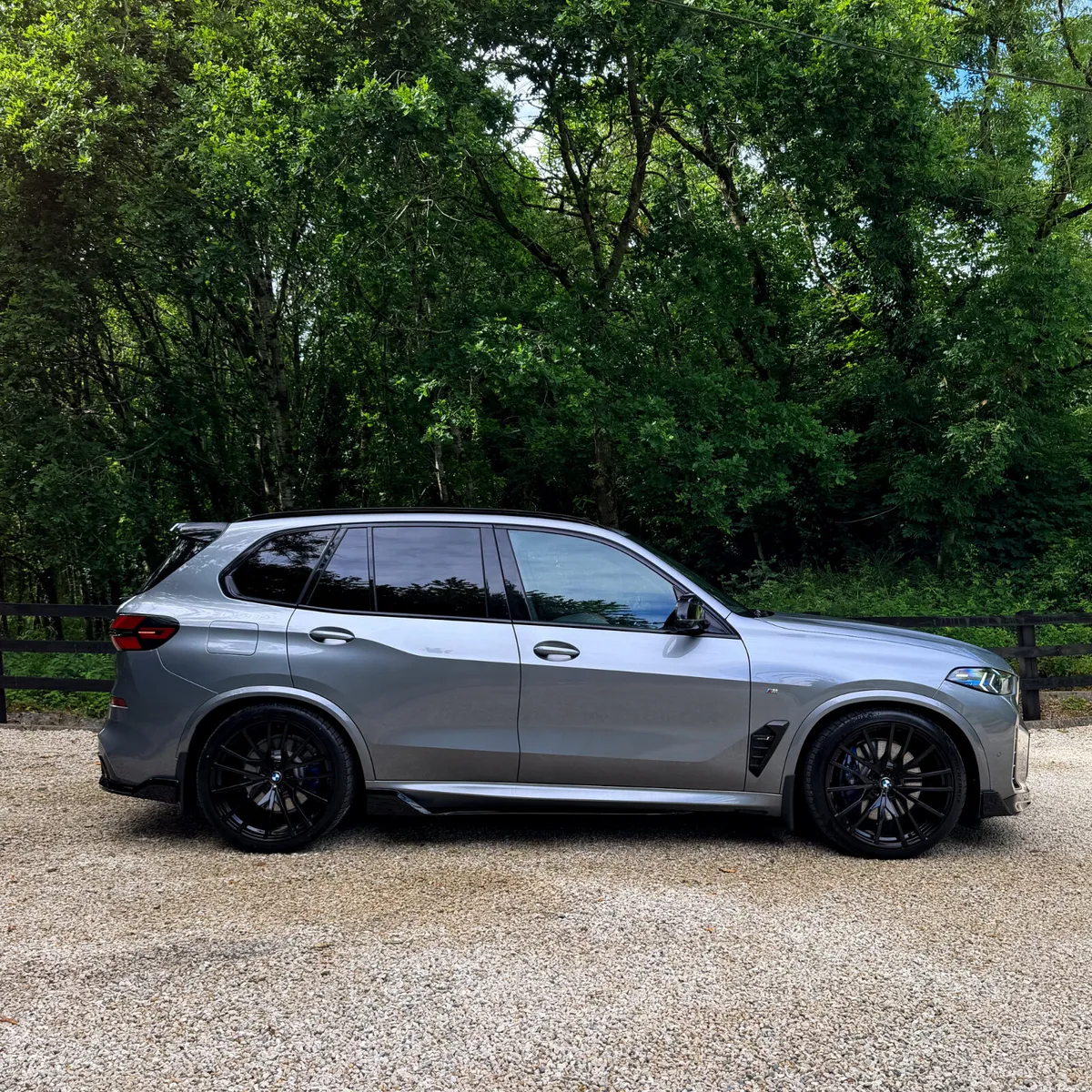 2023 (231) BMW X5 50e M Sport LCI Pro Edition – 49 - Image 3