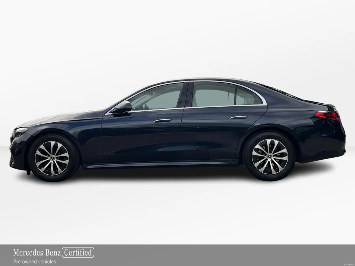 Mercedes-Benz E-Class E 220D Avantgarde Line **Adv - Image 6