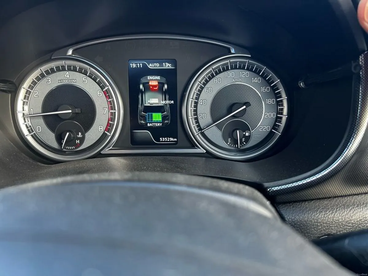 2022 Suzuki Vitara SZ5 Allgrip Mild hybrid - Image 5