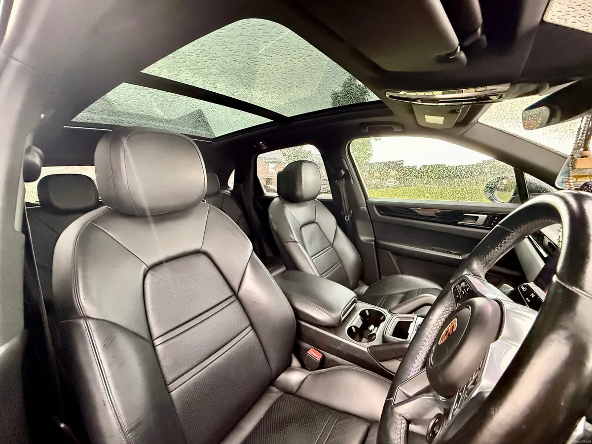 Porsche Cayenne 2020 - Image 2