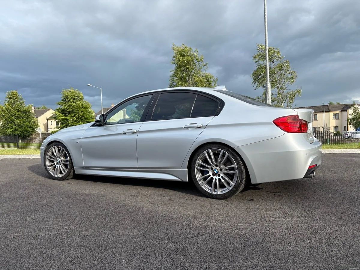 BMW 330d M-Sport - Image 2