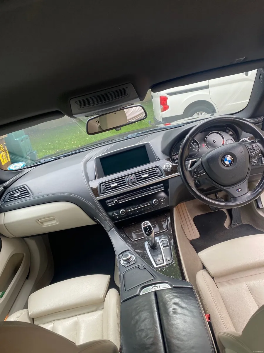 BMW 6-Series 2012 - Image 4