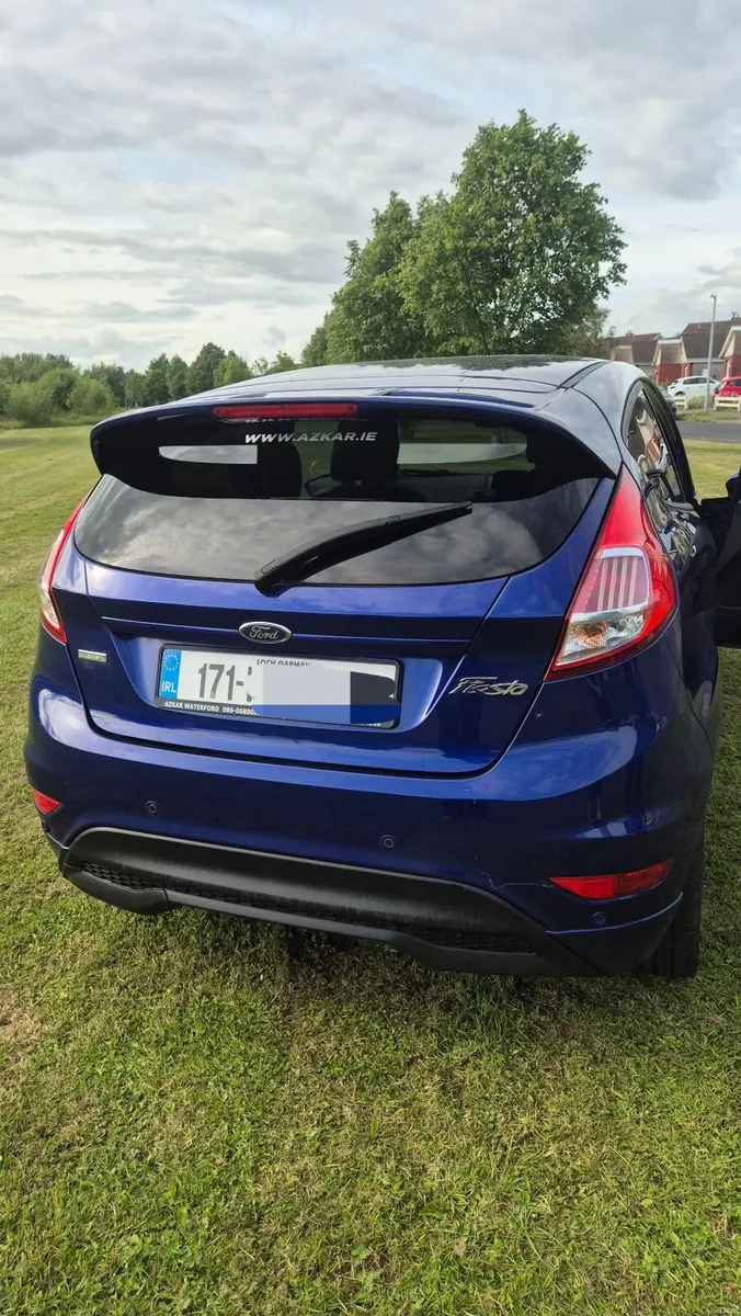 Ford Fiesta 2017 ST-LINE - Image 2