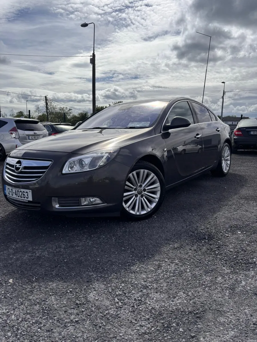 Opel Insignia 2012 - Image 1