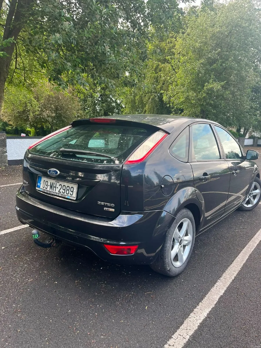 Ford Focus 2009 - Image 3