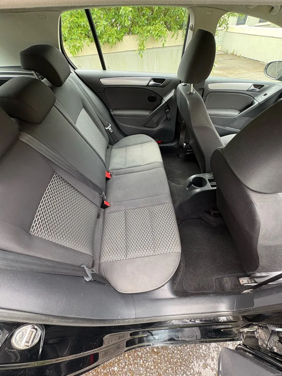 2010 Volkswagen Golf 1.6 TDI - Image 6