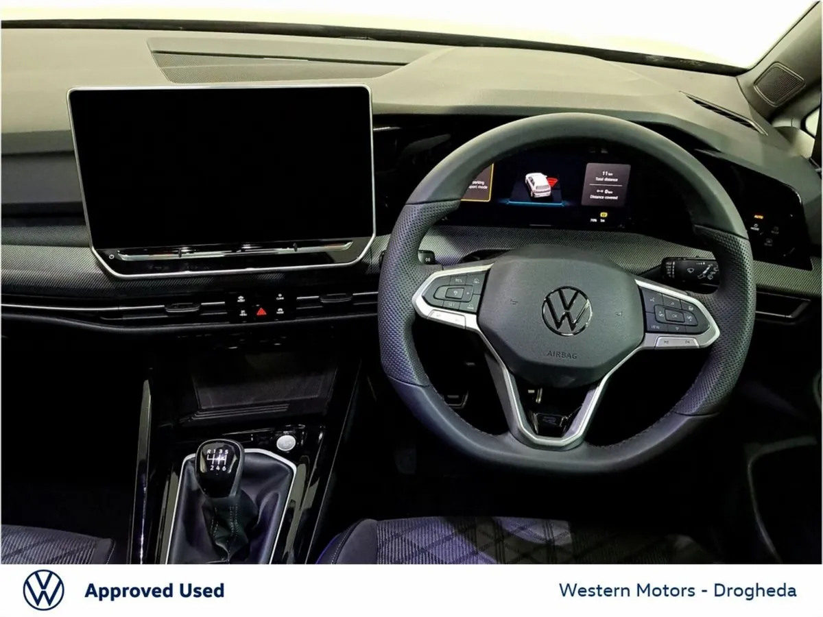 Volkswagen Golf R-LINE 1.5 TSI 150HP PRE REG PRICE - Image 3