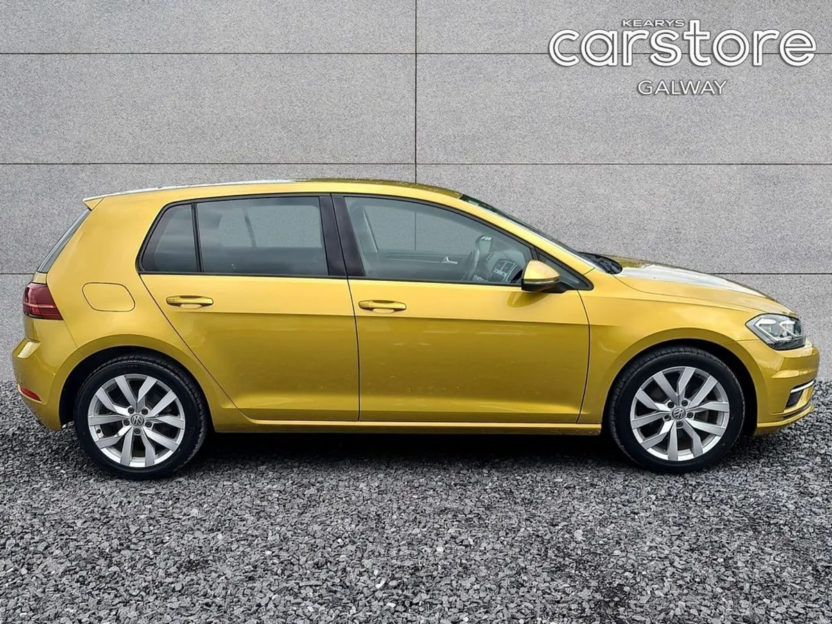 Volkswagen Golf TSI Highline - Image 2
