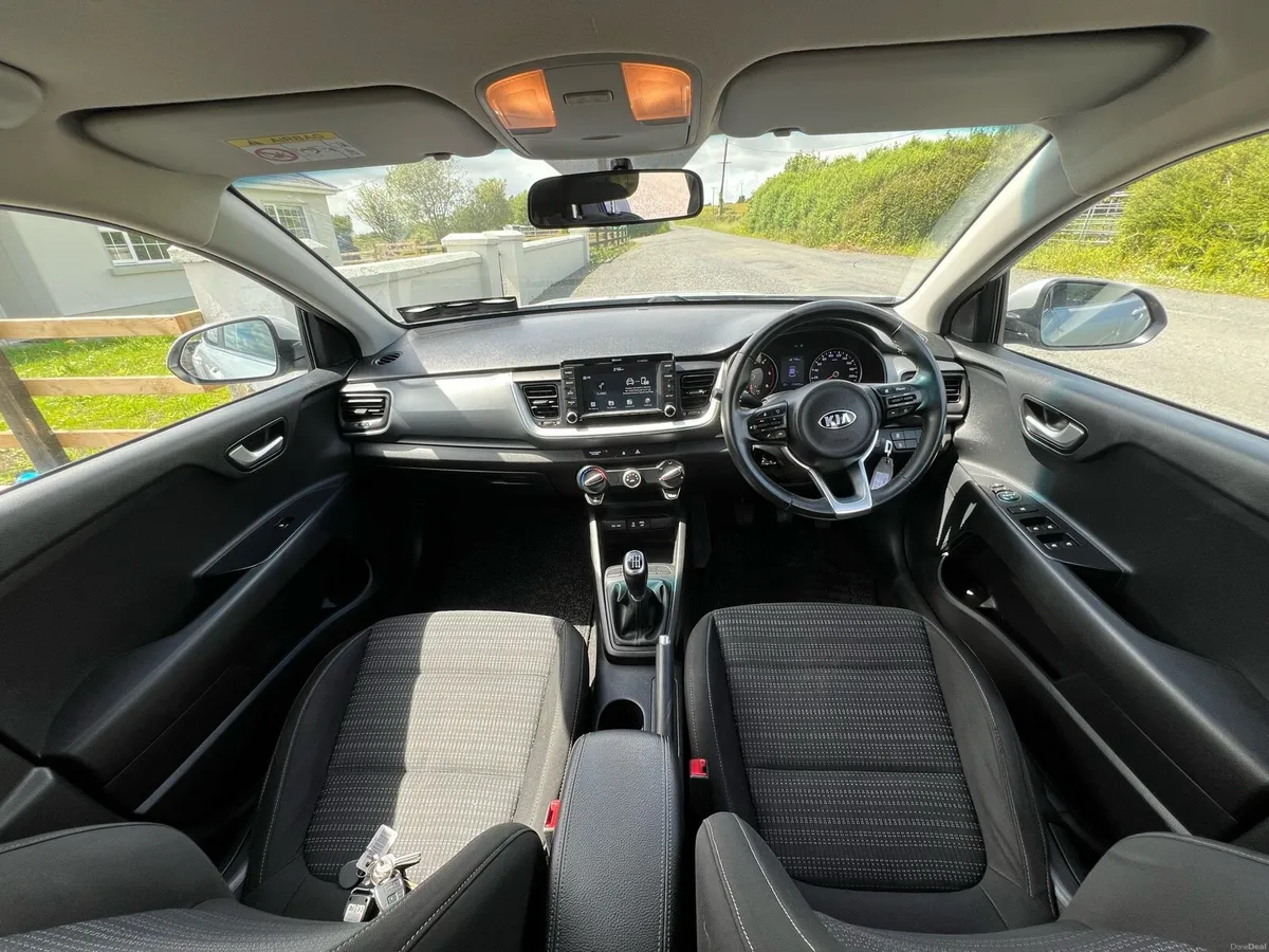 Kia Stonic 1.6 crdi - Image 4