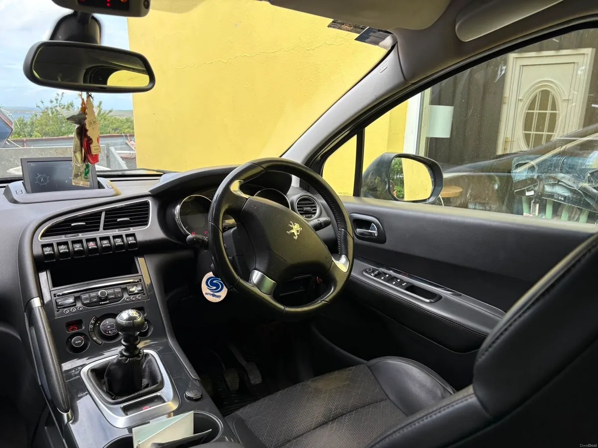 Peugeot 3008 allure - Image 3