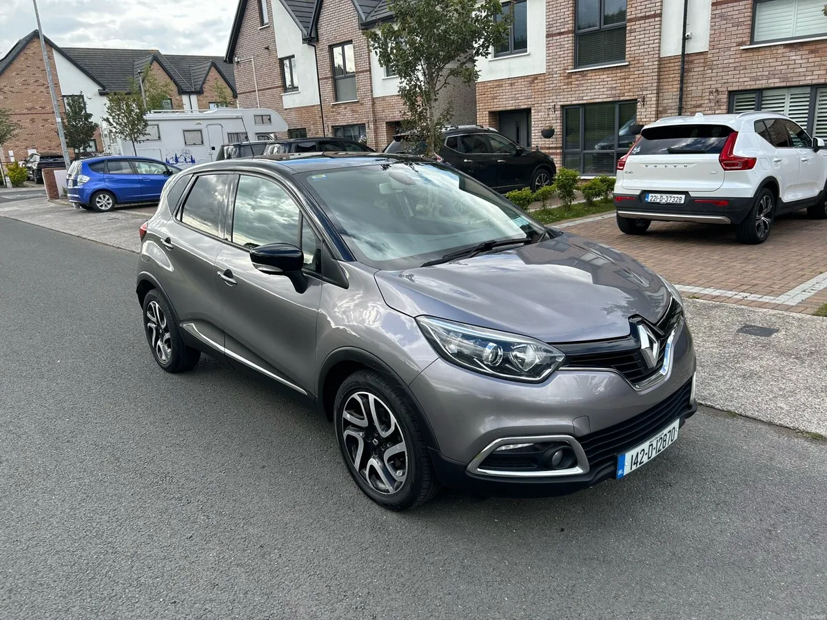 142 RENAULT CAPTUR INTENSE €4,950 - Image 1