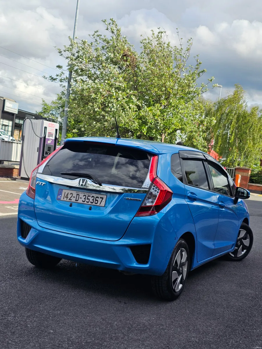 Honda Fit 2014 Automatic - Image 3
