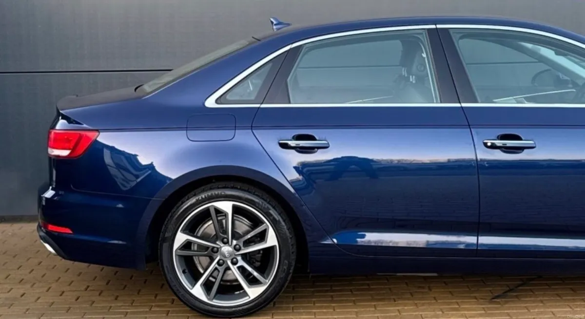 2019 Audi A4 Automatic - Image 6