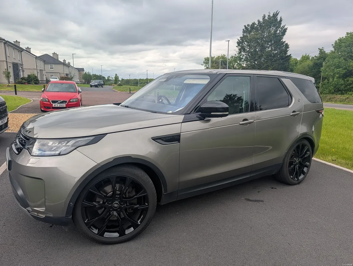 Land Rover Discovery 2017 - Image 6