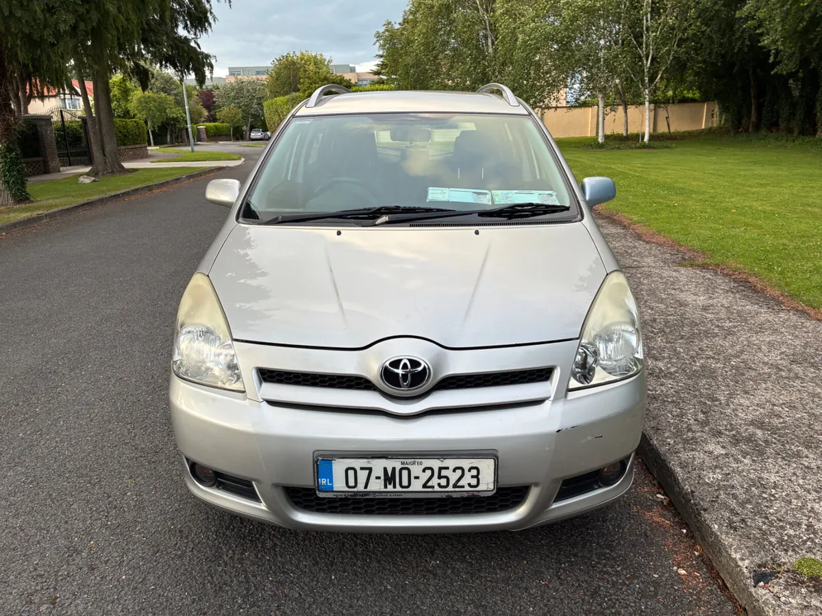 Toyota Corolla Verso - NCT / TAX - Image 2