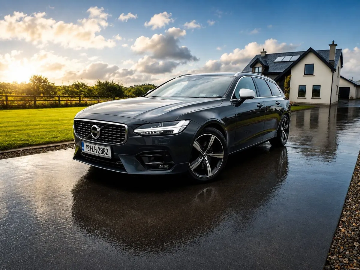Volvo V90 PowerPulse R-Design Auto AWD - Image 1