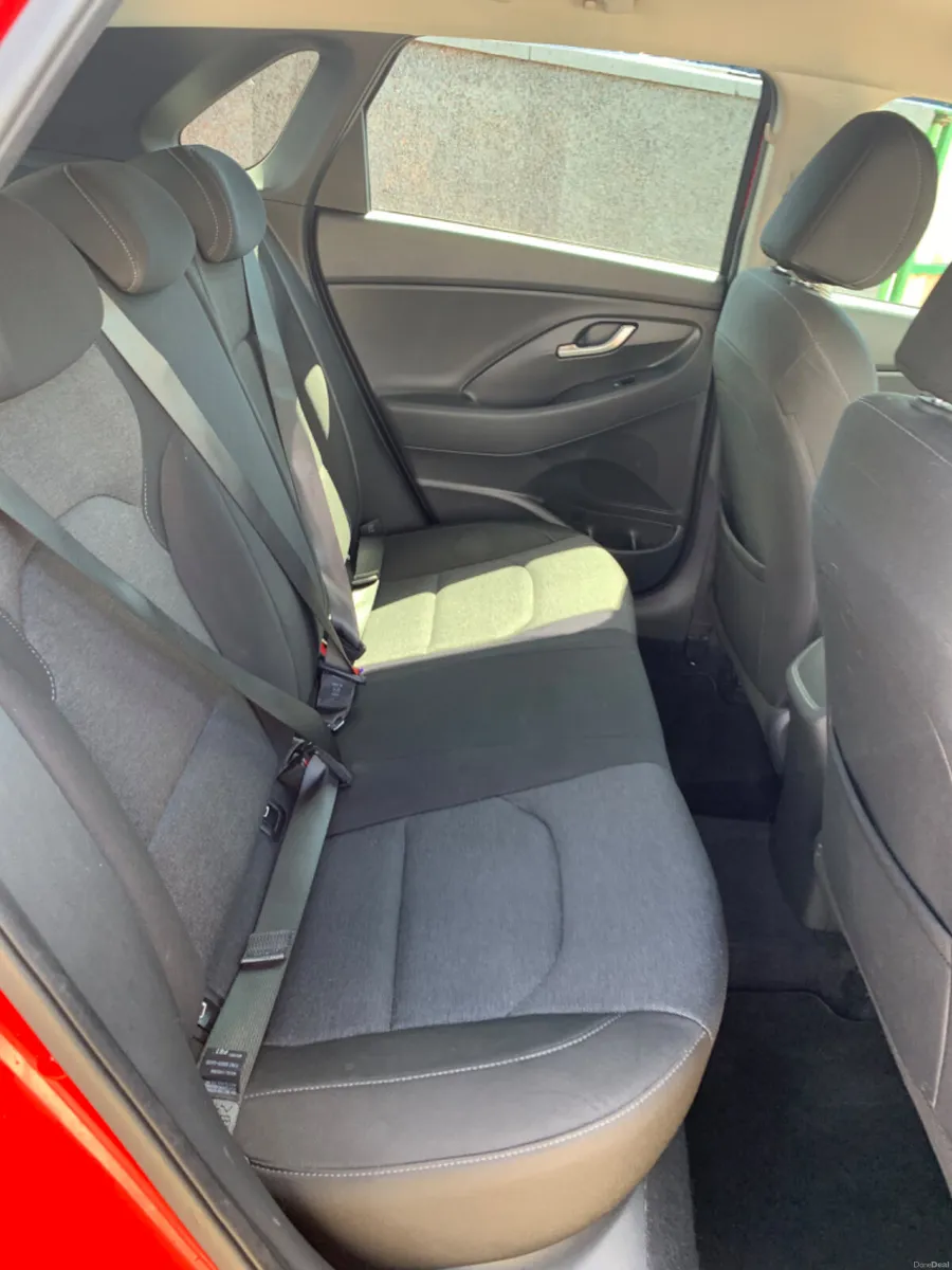 Hyundai i30 2021 DIESEL 1.6  N Line - Image 6