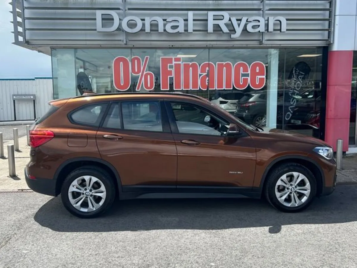 BMW X1 Sdrive18d SE 5DR Auto - Image 1