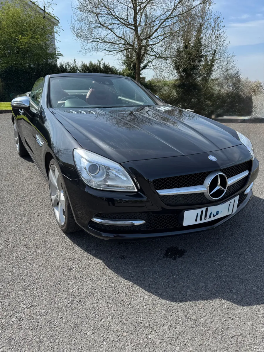 Mercedes-Benz SLK 2011 | Air scarf | Automatic - Image 1
