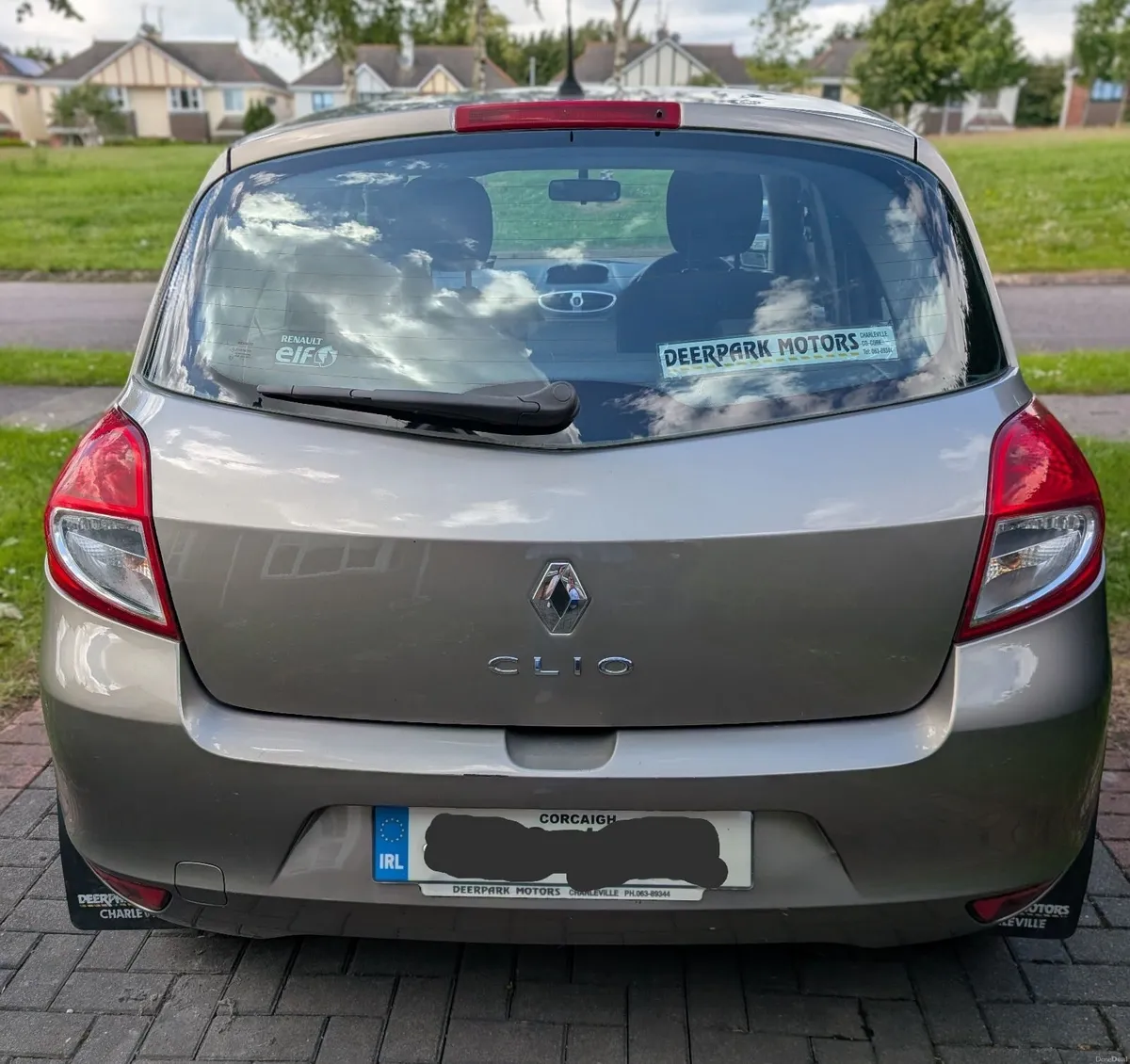Renault Clio 2010 - Image 2