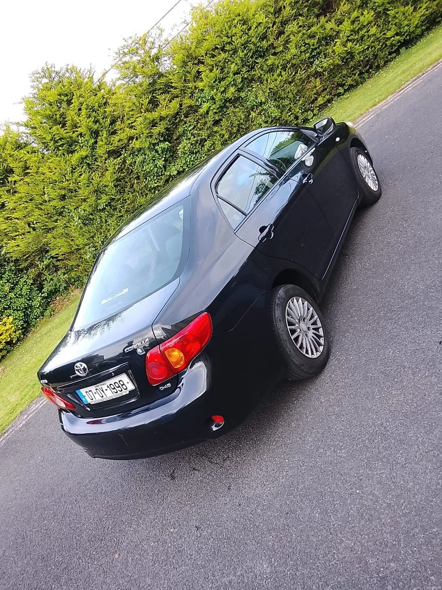 Toyota Corolla - Image 1