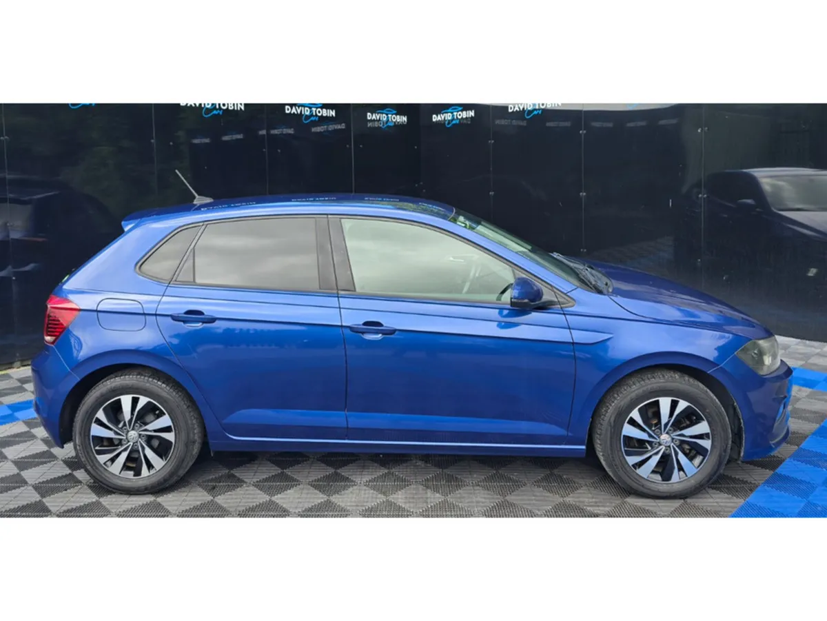 Volkswagen Polo 1.0 TSI AUTO REVERSING CAMERA - Image 4