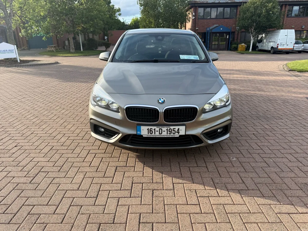 BMW 218d - Image 1