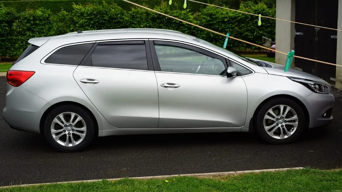Kia Ceed 2015 - Image 3